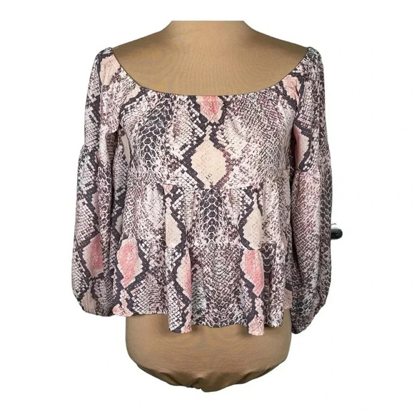 🩷 Peach Love Boutique Night Out Snake Print Shift Off The Shoulder Top‎ Small - Picture 4 of 8